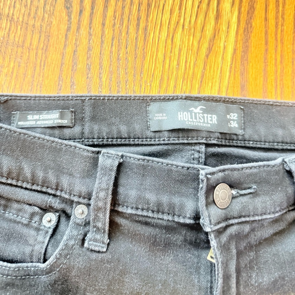 Hollister Slim Straight Jean - Picture 2 of 4